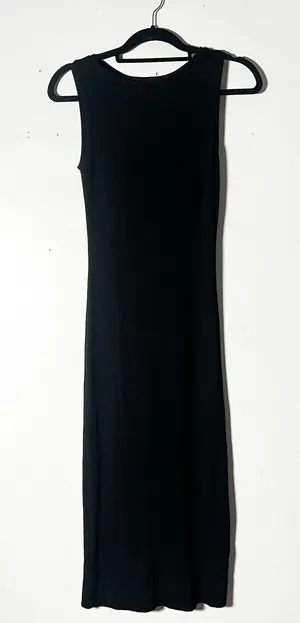 Uniqlo Midi Dress Medium Black Ribbed Stretchy Padded Bra Casual Goth thumbnail 1
