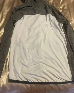 Outfitters AEACTIVE 360 Extreme Flex Medium Zip up Hoodie thumbnail 4