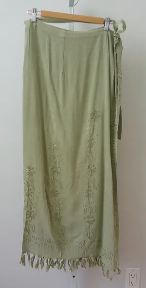 Raja Boho Beachy Relaxed Lagenlook Embroidered Fringe Wrap Maxi Skirt Plus G thumbnail 1