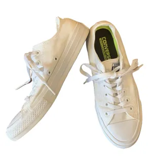 Converse Sneakers size 9 White thumbnail 1