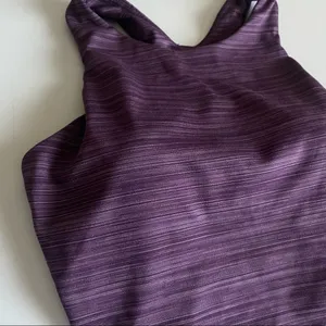 Athleta Conscious Crop‎ in Powervita purple crop top high neck thumbnail 4