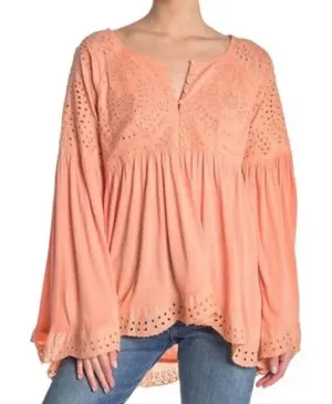 Free People Sea Of Love‎ Eyelet Blouse Size Small Sun Blush thumbnail 1