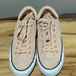 Converse Pink Suede Sneakers‎ Size 8 A36 thumbnail 5