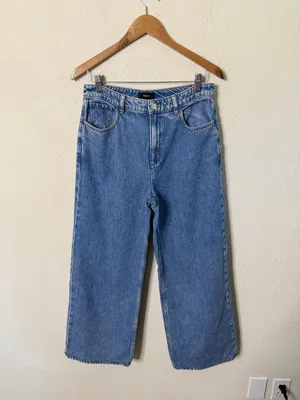 Theory Straight-Leg Five-Pocket Pant in Relaxed Denim Womens Size 28 thumbnail 3