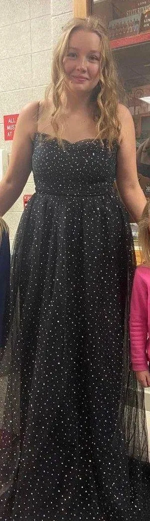 Windsor Prom Dress thumbnail 1