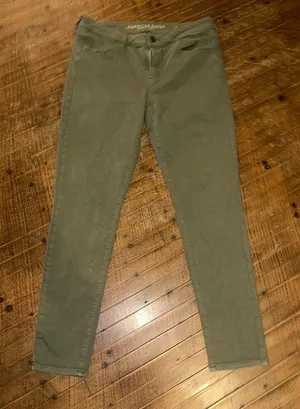 American Eagle green stretchy 14 long normcore jeggings thumbnail 1