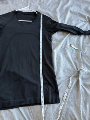 Lululemon Swiftly Tech Long Sleeve 2.0 Black Top Womens 6 Running Workout thumbnail 9