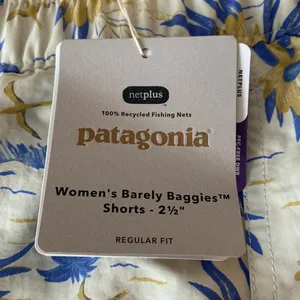 New Patagonia net plus shorts: size woman’s small and still has tags thumbnail 3