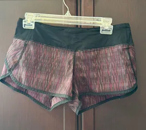 Lululemon Speed Short 2.5” thumbnail 1