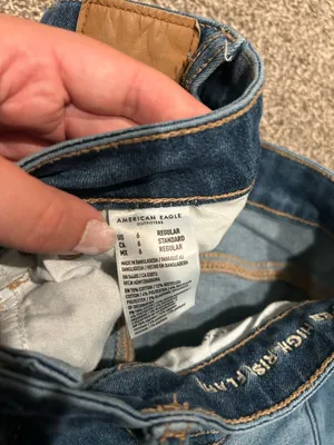 American Eagle Jeans thumbnail 4