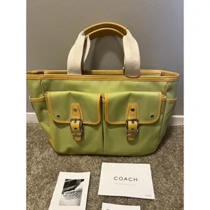 Coach Vintage Garden Tote Green Apple/ Yellow-6734 Coach Cards Included thumbnail 3