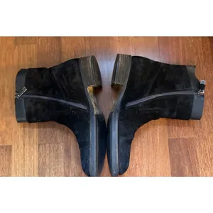 Alberto Fermani Black Suede Ankle Boots Side Zip Women 37EU/6.5US Made In Italy thumbnail 5