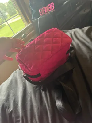 STEVE MADDEN Pink Quilted Crossbody Lunch Bag thumbnail 2