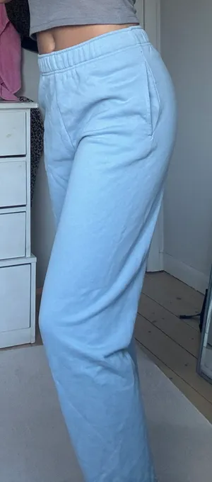 Aritzia Tna Joggers thumbnail 4