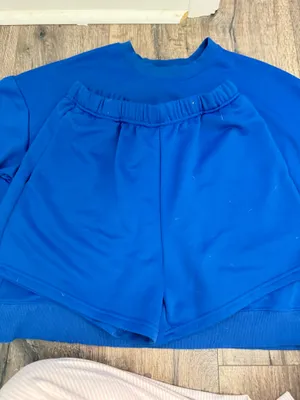 Blue set thumbnail 2