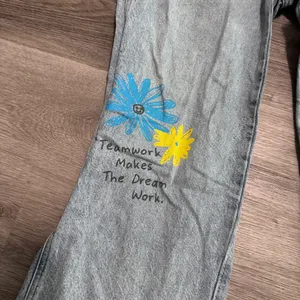 Pacsun Baggy Jean 26 Painted Denim Paint Flower Rainbow Sun Eye Button Fly thumbnail 3
