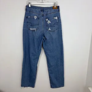 American Eagle Baggy Jean Medium Wash Denim Distressed Closet Basic Size 10 thumbnail 6