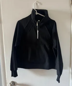 Amazon Black  Cropped Sweatshirt thumbnail 1