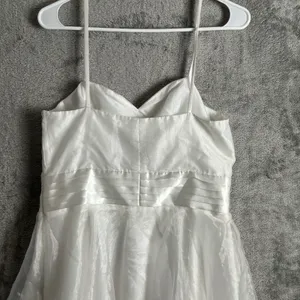 Vintage Eliza J Romantic White Organza Wedding Bridal Dress Floral Waist Detail‎ thumbnail 2