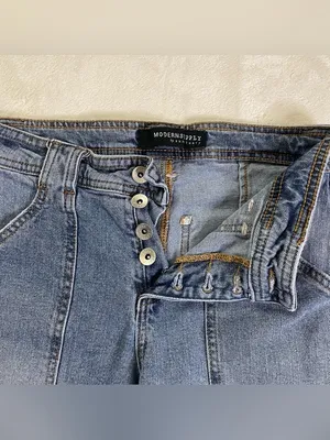 Modern Supply by Sanctuary Classic High Waist Jeans size 26 waist thumbnail 3