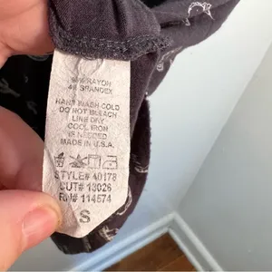 Pleione‎ Women's Size Small T-Shirt Gray Scoop Neck Southwest Sombrero Chips thumbnail 10