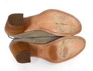 Frye Naomi Pickstitch Booties Ash Soft Oiled Italian Suede Back Zip Size 7.5 thumbnail 9