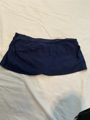 Tommy Bahama Navy Tie-Waist Skort Shorts thumbnail 3