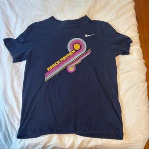Nike Shirt thumbnail 1