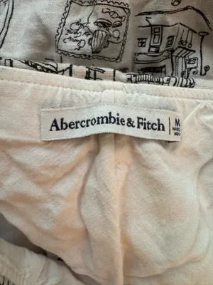 Abercrombie & Fitch Cream Linen Printed Mini Skirt with Sketch Print Medium thumbnail 2