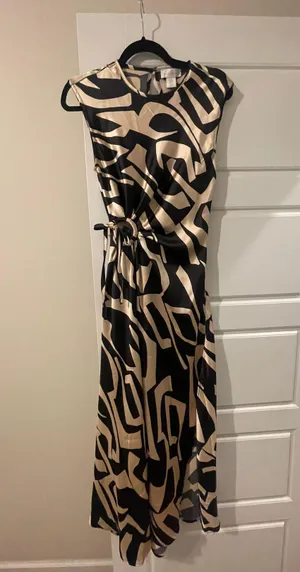 Maxi Dress thumbnail 1