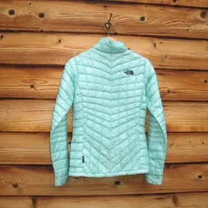 The North Face Thermoball Puffer Jacket thumbnail 8