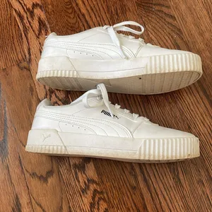 Women’s Puma soft fit sneakers thumbnail 2