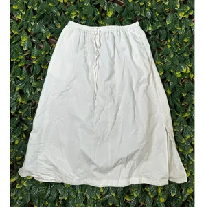 Universal Thread Cottagecore White Midi Bohemian Skirt Size Medium NWT thumbnail 1
