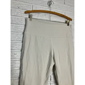Lululemon Align high rise cropped leggings in bone women's size 14 trendy active thumbnail 2