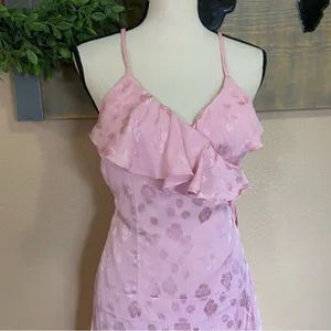 NWOT Lulus Exquisite Presence Blush Floral Jacquard High-Low Wrap Dress thumbnail 4