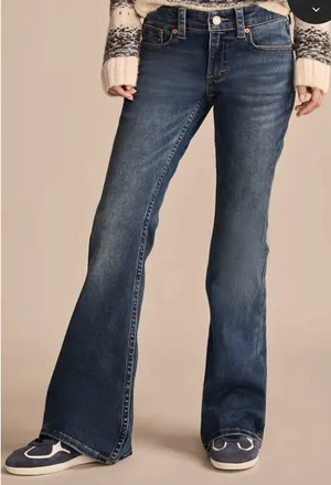 Lucky Brand Jeans Low-Rise Flare Denim 8/29 thumbnail 1
