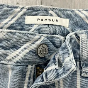 PacSun Blue White Stripe High Rise Slim Fit Cotton Mom Jeans 27 thumbnail 5