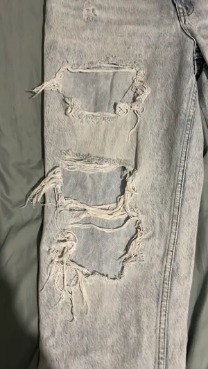 Aeropostale Ripped “Mom” Jeans thumbnail 5