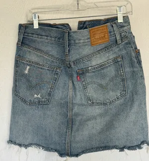 Levi's Distressed Denim Mini Skirt Button Fly Raw Hem 28 thumbnail 6