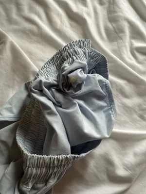 Lululemon Hotty Hot Shorts 2.5" thumbnail 3