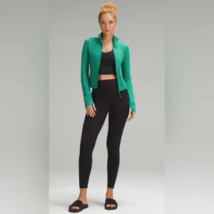 Lululemon NWT Define Cropped Full Zip Nulu Jacket Cascade Green Size 12 thumbnail 2