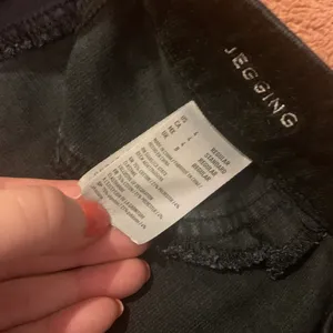 American Eagle Black Corduroy Jegging thumbnail 4