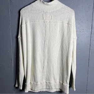 Free People Casey Tunic Sweater im Ivory. size Small. thumbnail 5