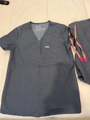 FIGS Denim Blue Scrubs thumbnail 1