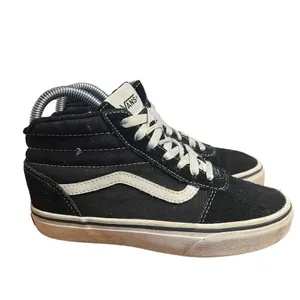 Vans SK8-Hi Black & White High Top Suede‎ Sneakers Men’s 6.0 / Women’s 7.5 thumbnail 7