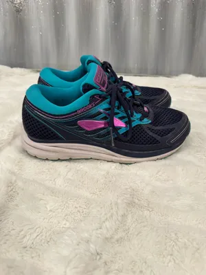 Brooks Addiction 13 Running Shoe Evening Blue/ Purple Cactus Size 8 thumbnail 4