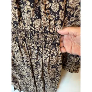 VTG Taurus II Long Sleeve Lace Trim Smocked Waist Midi Dress Floral Black 12 thumbnail 10
