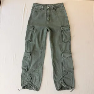 PrettyLittleThing High Rise Utility Cargo Pants Women Size 6 Green thumbnail 2