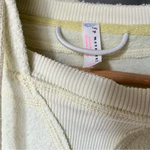 Free People• Citron French terry hooded crop sweatshirt• Sz XS thumbnail 4