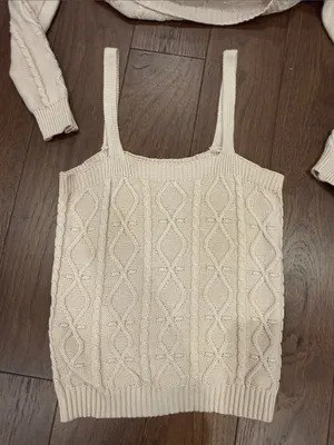 Fate Cropped Cable Knit Sweater & Tank Set in Beige Size Small - C27-183 thumbnail 7